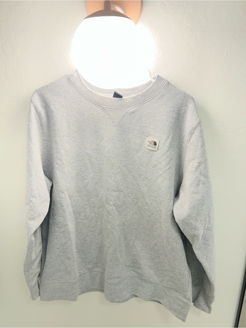 The North Face women’s Heather Gray Crewneck Sweatshirt - Picture 12 of 12
